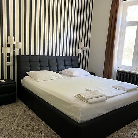 Guest House Pirosmani 60 Sighnaghi Ngoại thất bức ảnh
